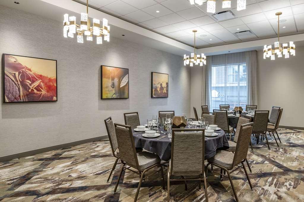 Cambria Hotel Louisville Downtown-Whiskey Row Facilidades foto